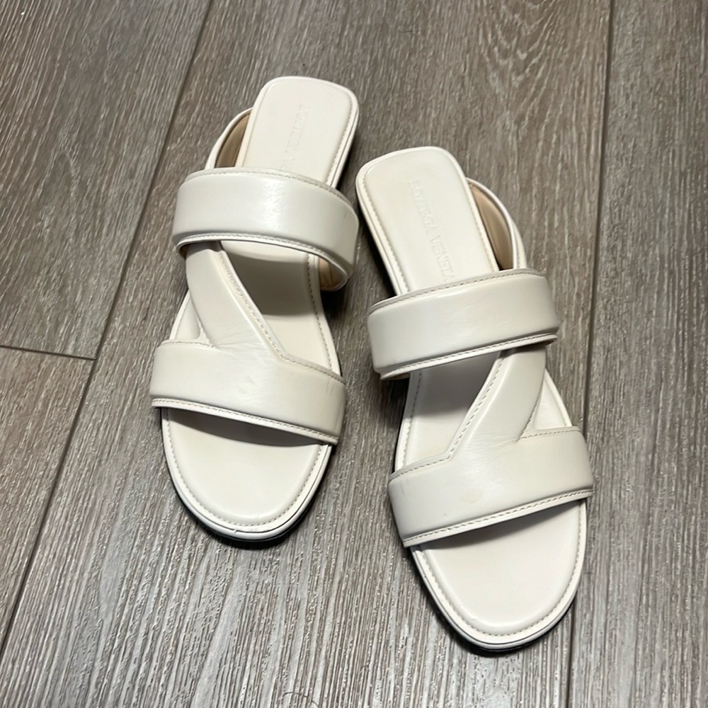 Bottega Veneta The Band Flat Samdals